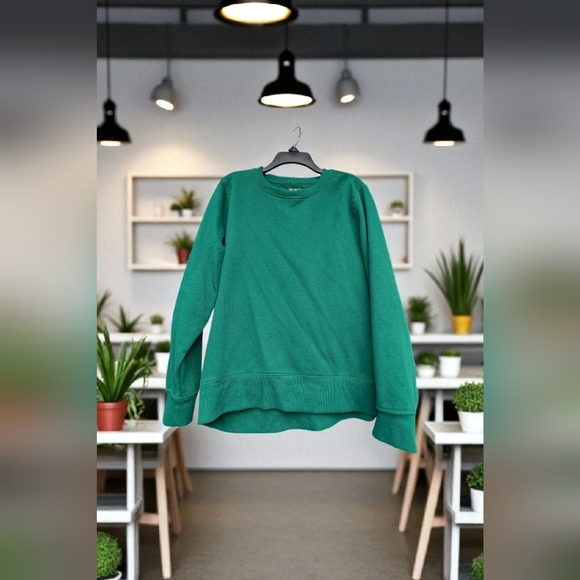 Tek Gear Ultrasoft Fleece Crewneck Sweatshirt Dark Green, Size: L (EUC) - Picture 5 of 8